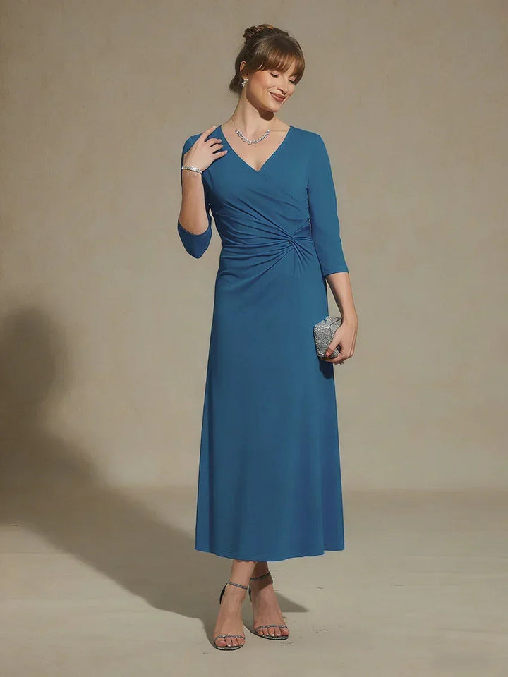 Black V-Neck A-Line Knit Dress with Waist Twist Design