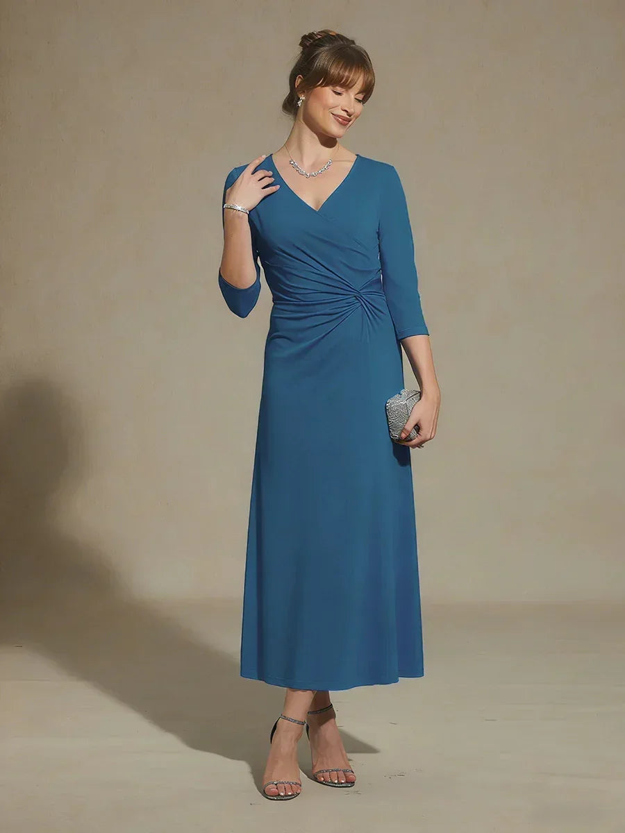 Black V-Neck A-Line Knit Dress with Waist Twist Design